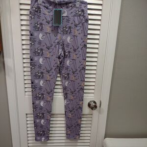 NWT Jerry Leigh Disney Nightmare Before Xmas Lock Shock & Barrel Leggings Size M